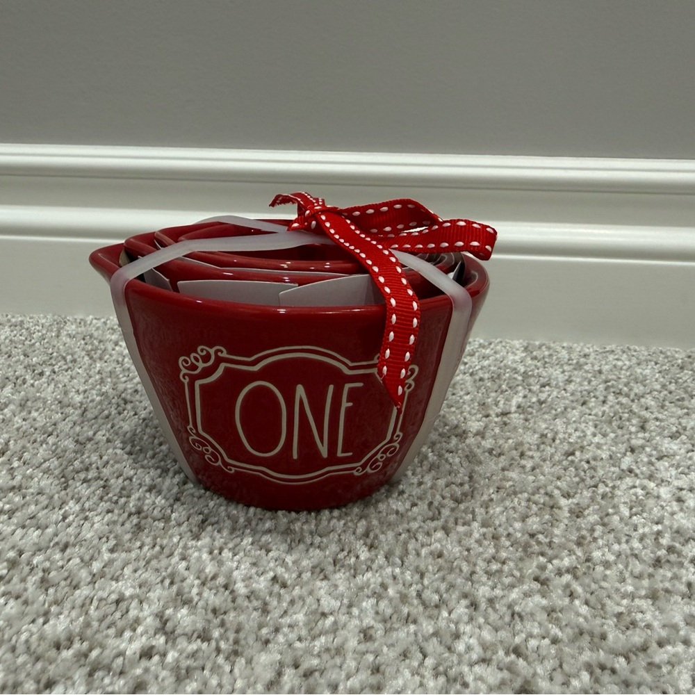 Red Rae Dunn Measuring Cups NEW!!